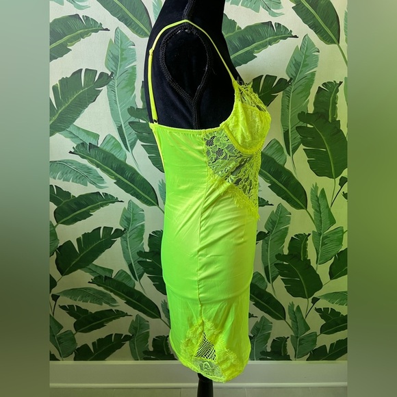 Tic Toc Womens Neon Yellow Lace Mini Bustier Lingerie Dress Medium - Picture 7 of 8
